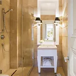 Residenza B 4*