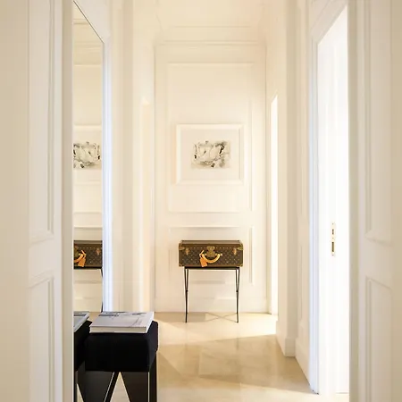 Residenza B ゲストハウス 4*